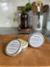 Load image into Gallery viewer, Cutting board cream