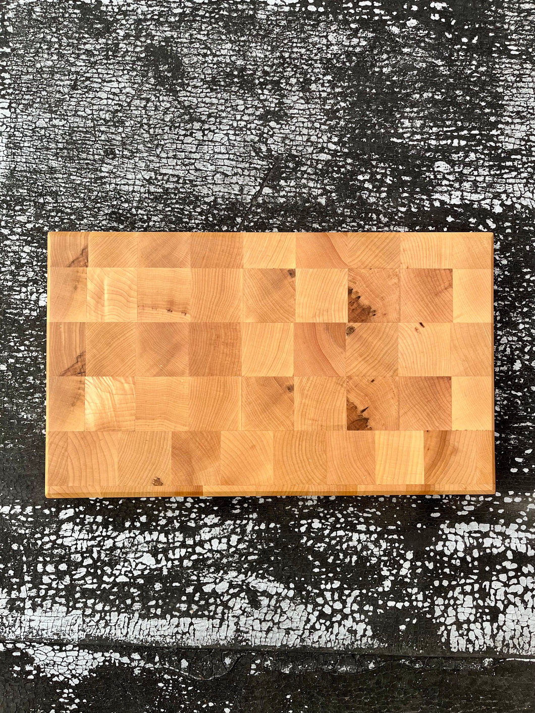 Maple End Grain Cutting Board - 15 1/8