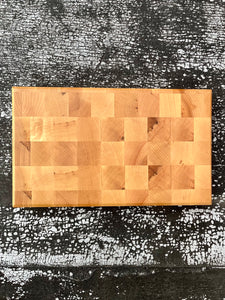 Maple End Grain Cutting Board - 15 1/8" x 9" x 1 5/8"