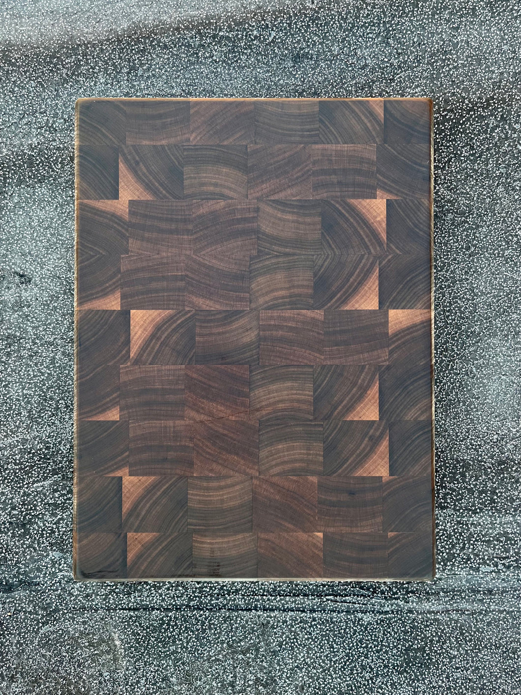 Walnut End grain cutting board - 15