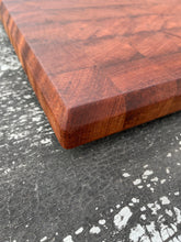 Load image into Gallery viewer, Sapele End Grain Cutting Board - 15&quot; x 12 1/2&quot; x 1 1/2&quot;
